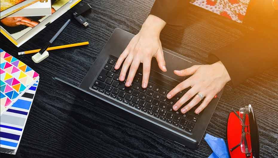 بهترین لپ‌تاپ دانشجویی اقتصادی 1404